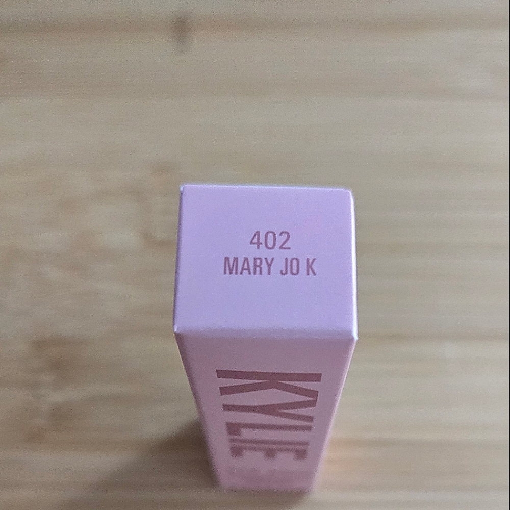 Kylie Cosmetics Lash & Lip Bundle - NWT - Mary Jo K - Picture 3 of 10